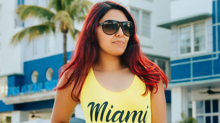 Embracing Sunshine with Style: Designer Sunglasses in Florida's Fashion Scene.