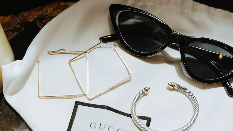 Shades of Confidence: The Psychological Importance of Sunglasses.